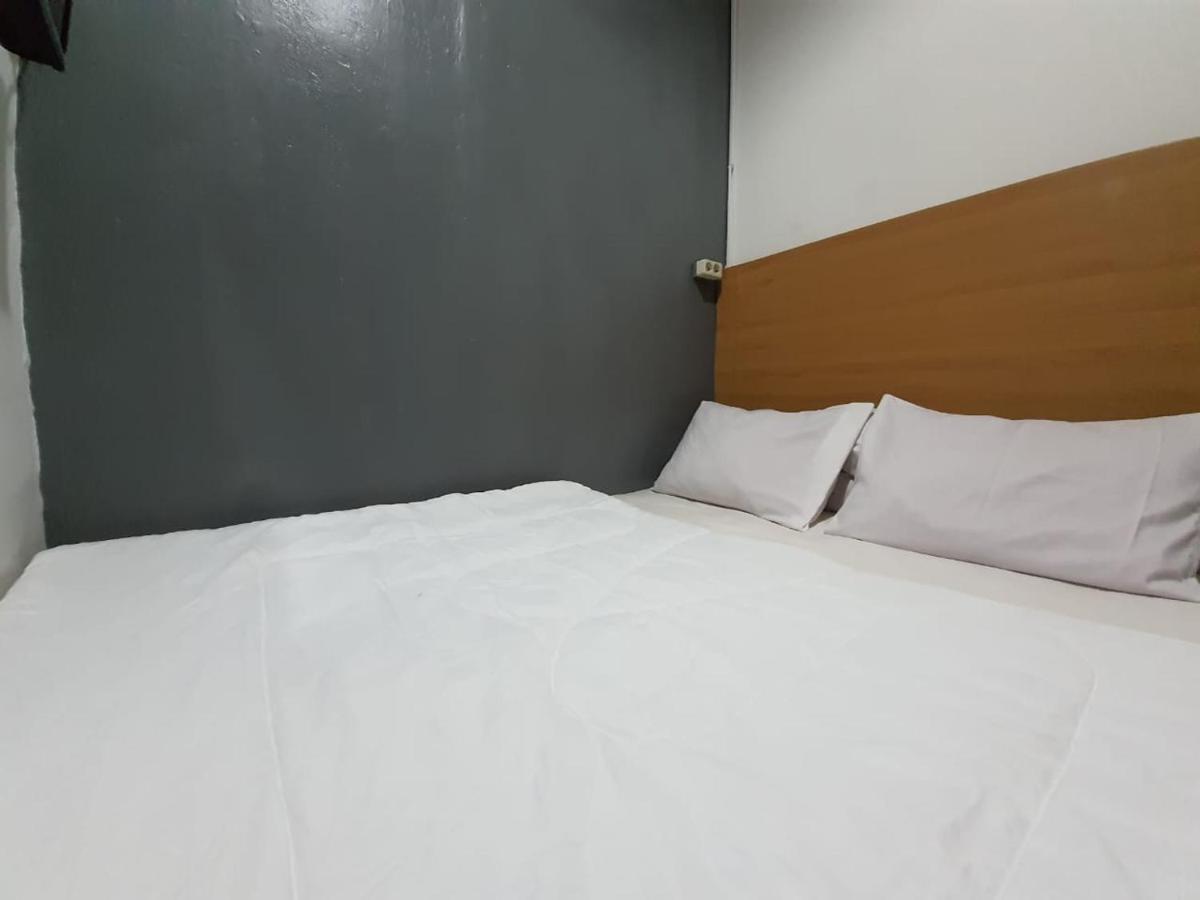 Chrysant Hotel Elok By Idh Jakarta Eksteriør billede